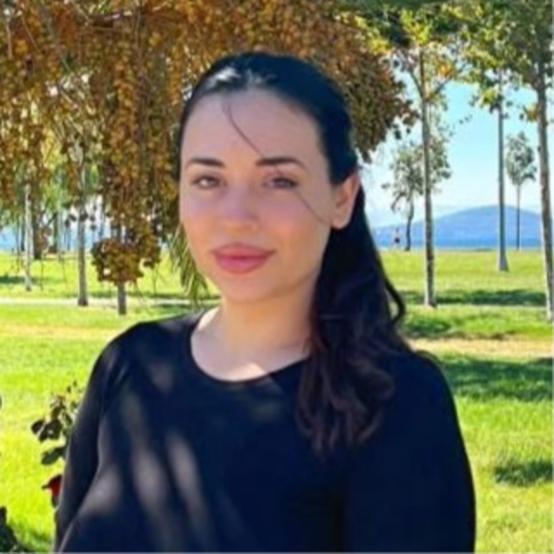 Merve Tengiz portrait
